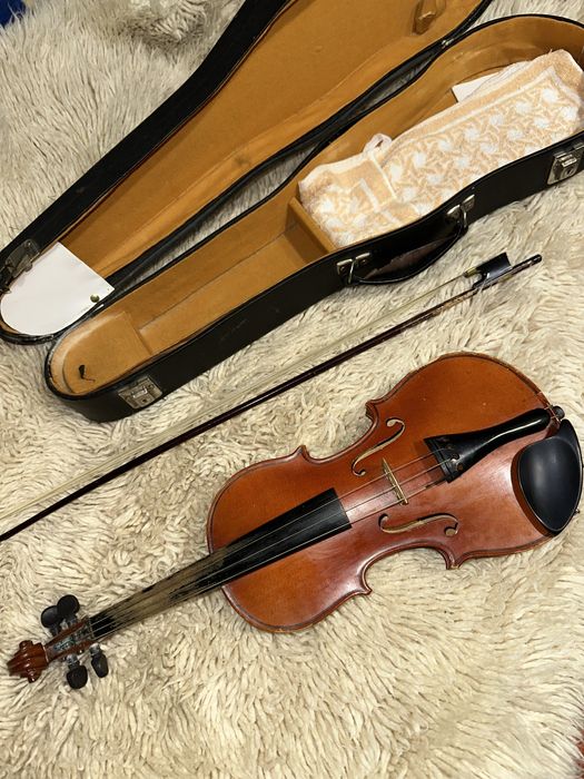 Цигулка 1/2 (ПОЛОВИНКА)