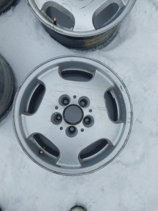 Диски R15 оригинал. На Мерседес.