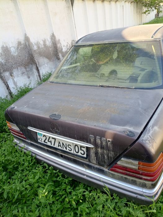Мерседес Е220 по запчастям