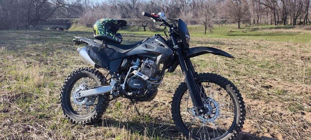 Сатылады эндуро 300 куб пробег 400