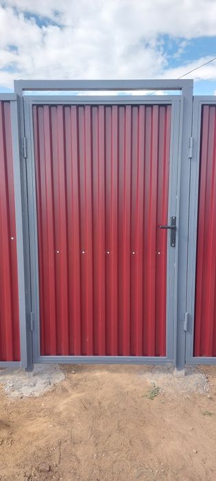 Забор из профлиста на заказ