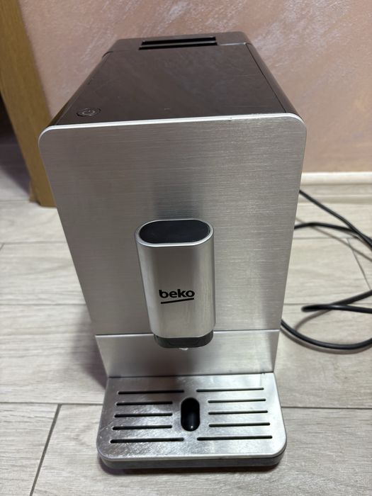 Кафеавтомат Beko CEG5301X
