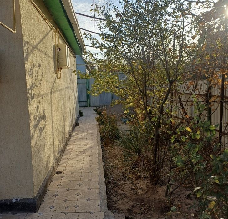 Продаётся Дача   
Адрес Майский СВТ ЗВЁЗДОЧКА 
6 сотка 3 комната с/у Б