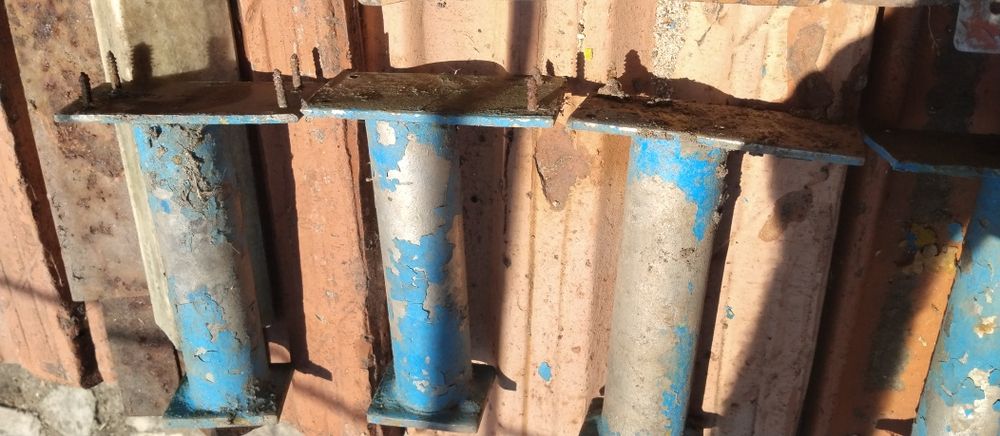 2 чифта по 4 бр.Алуминиеви.крака за кошери и подобни