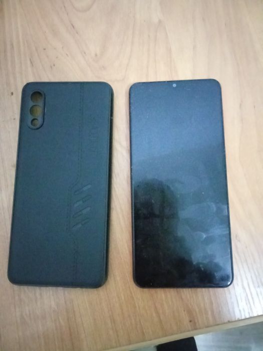 Телефон Samsung A02