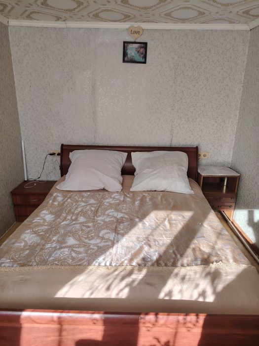 Спальный гарнитур б/у