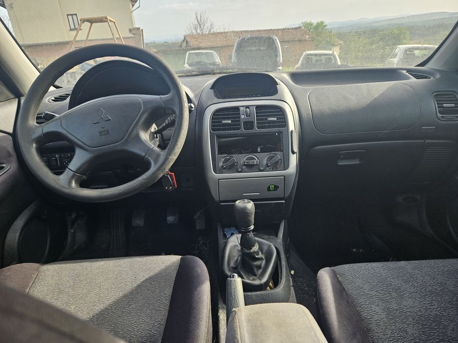 Мицубиши Каризма 1.6 16в на части Mitsubishi Carisma 1.6 16v na chasti