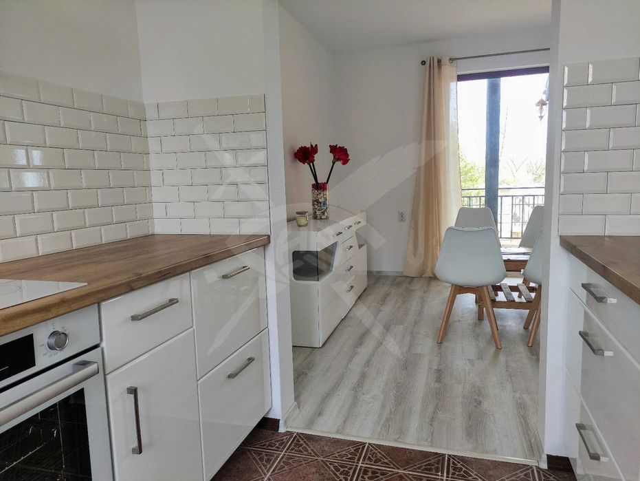 Продава се Къща в с. Царичино, Област Добрич - 270 кв.м за 626 €/кв.м - Снимка #7