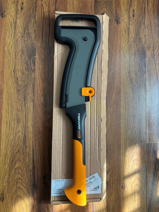 Ново мачете Fiskars Finland