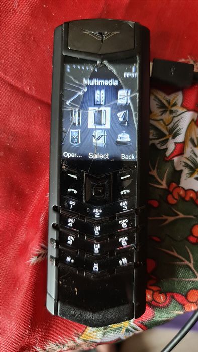 Vertu Siganture S