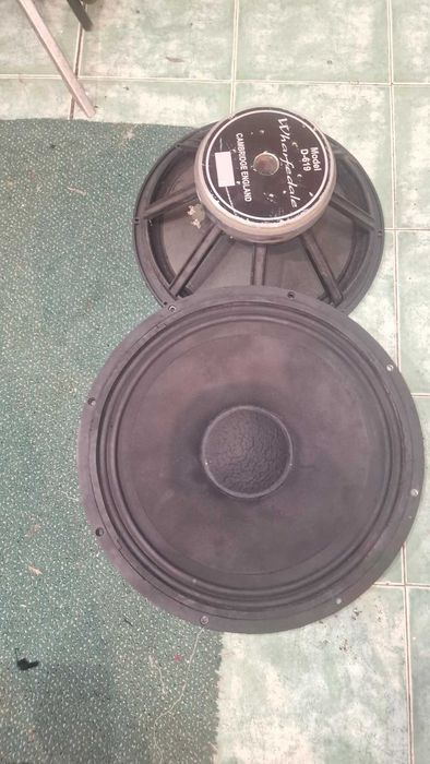 Бас говорители-18 инча