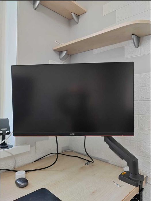 AOC Q27G2E — 27″ QHD 144 Гц