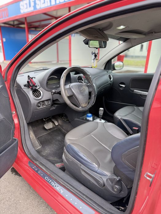 Vând citroen c2 automat