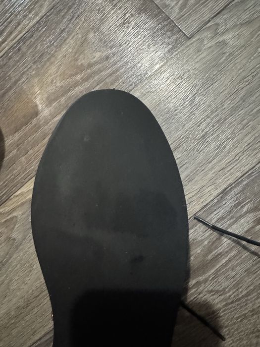 Продам женские туфли Mango