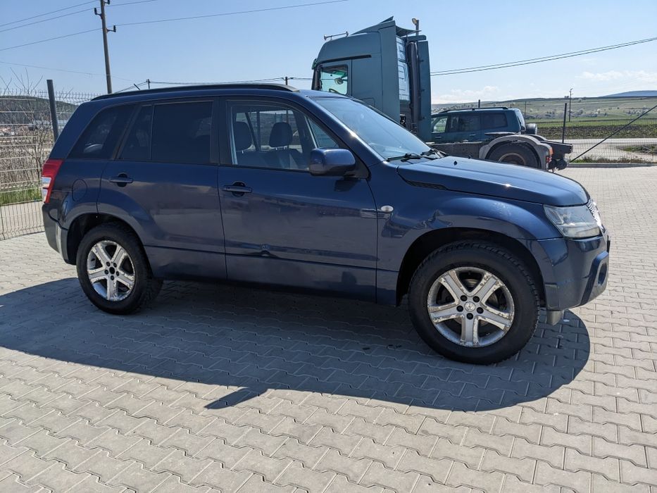 Suzuki grand vitara