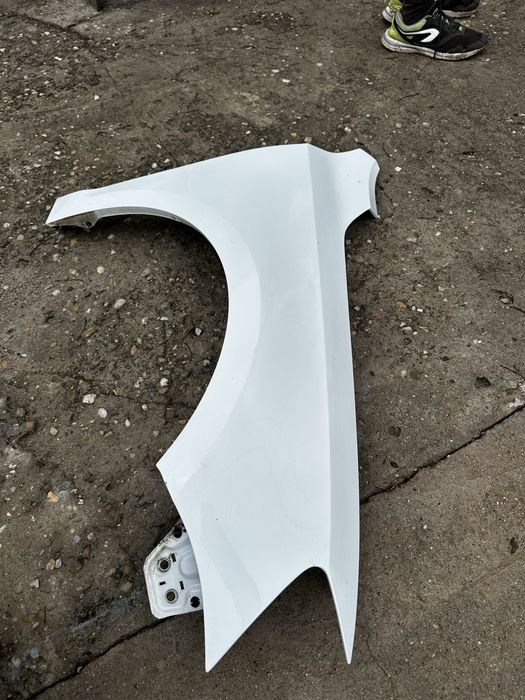 Aripă dreapta față vw jetta. 5.c.