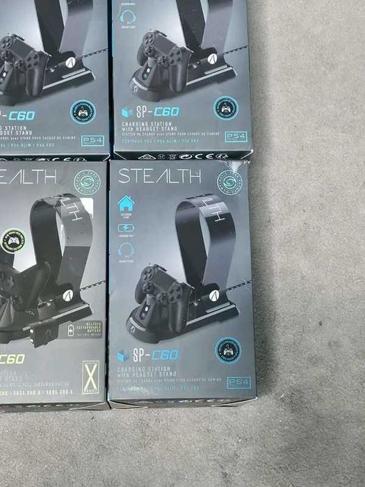 Lot statii de incarcat ps4 si xbox one