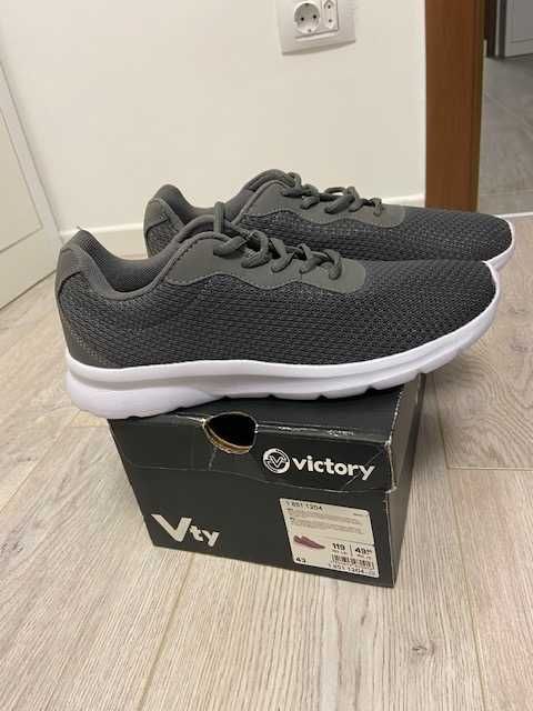 Adidasi Sneaker DEICHMANN  kaki