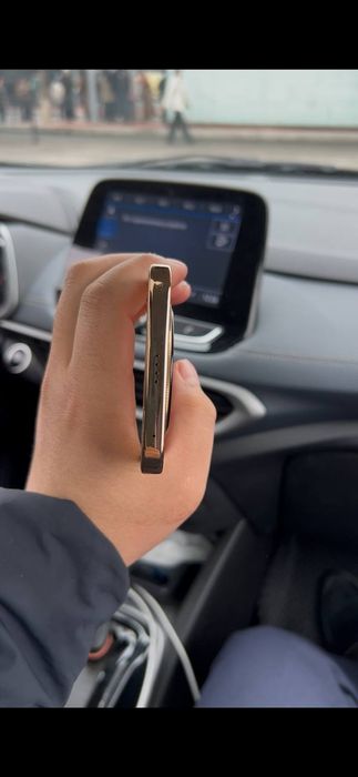 Honor x 9D xolati idela 8ga256gb