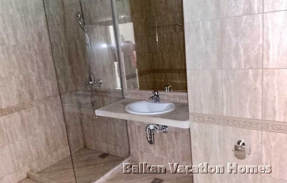 Тристаен апартамент с морска гледка във Varna Southbay Residence