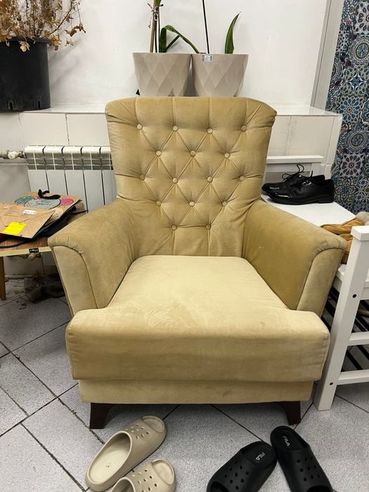 Кресло мягкое новое