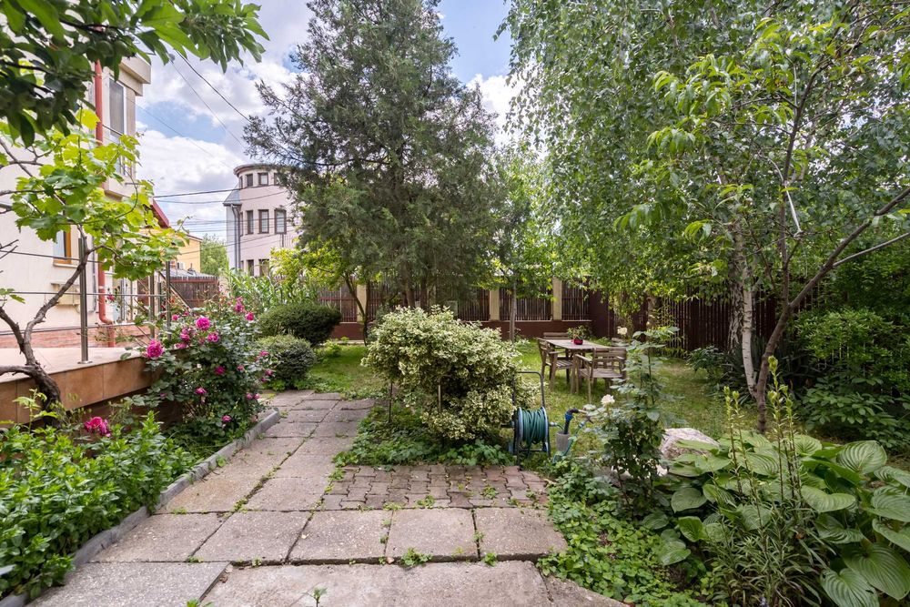 COMISION 0% - Baneasa/ Dobrogeanu Gherea-Garlei -Vila P+1+M curte550mp