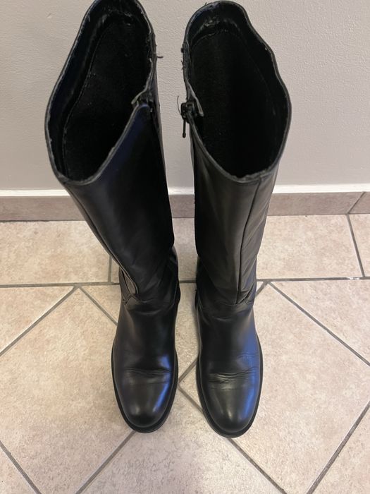 Черни ботуши от естествена кожа