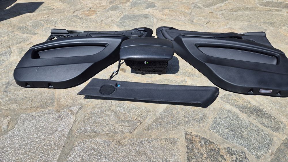 Подлакътник и кори за врати за BMW E70