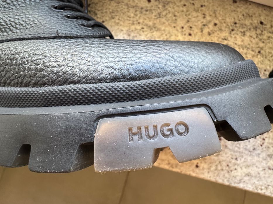 ghete din piele HUGO