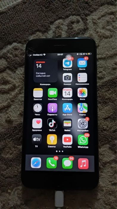 Айфон 8 плюс сост нормально