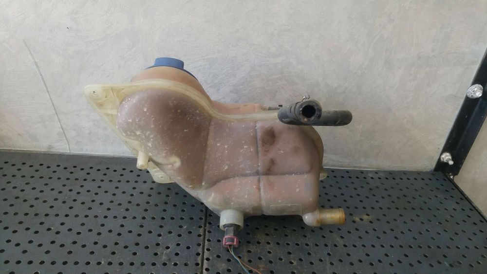 Vas expansiune 1.6 b audi a4 b5 8d