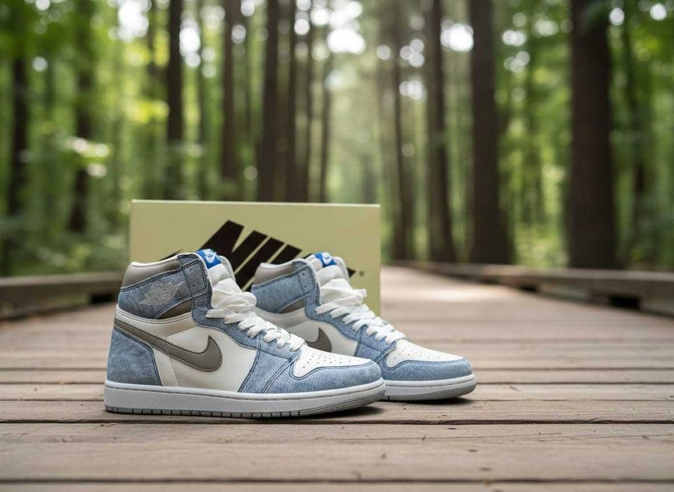 Jordan 1 High Hyper Royal