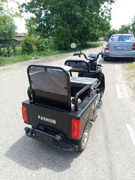 Tricicletă electrică nouă nefolosita