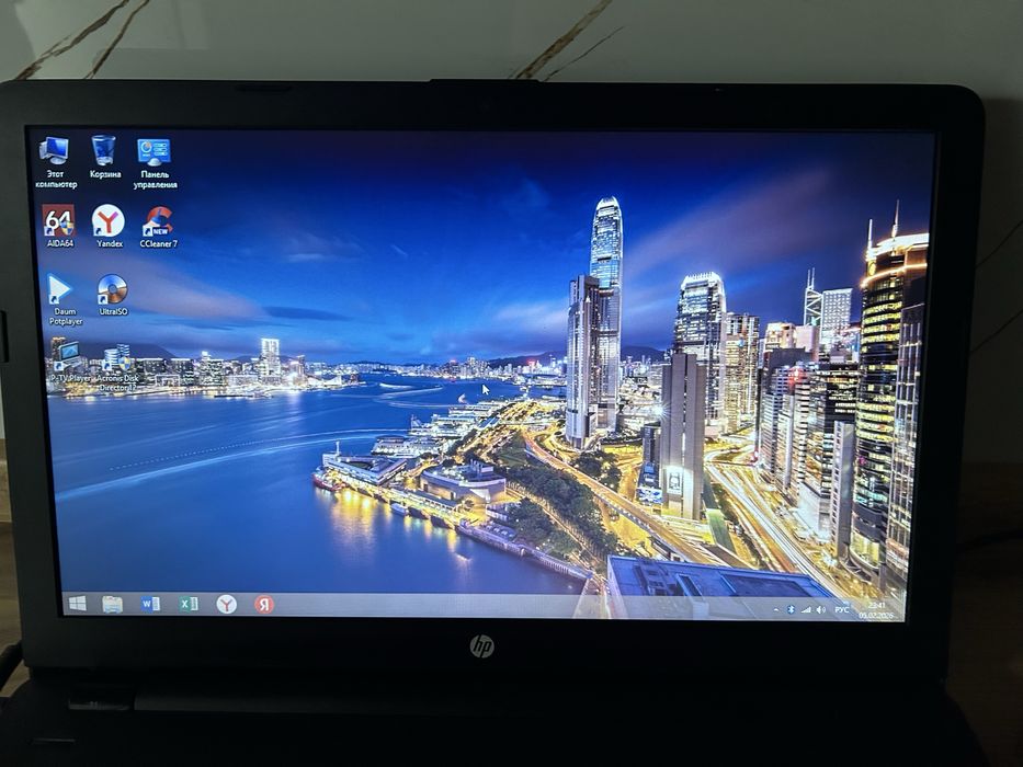 Ноутбук HP 15 в отличном состоянии