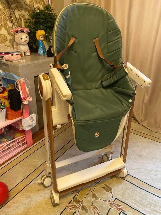 Столик для кормление
