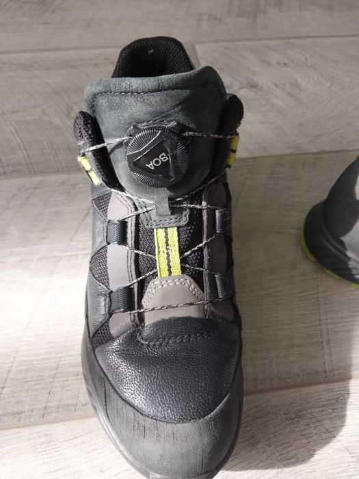 Демисезонные ботинки