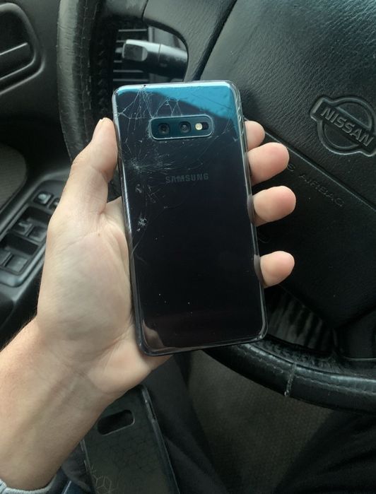 Samsung S10e Самсунг с10е