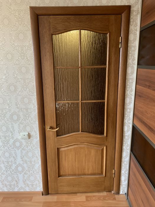 Продам двери межкомнатные Б\у