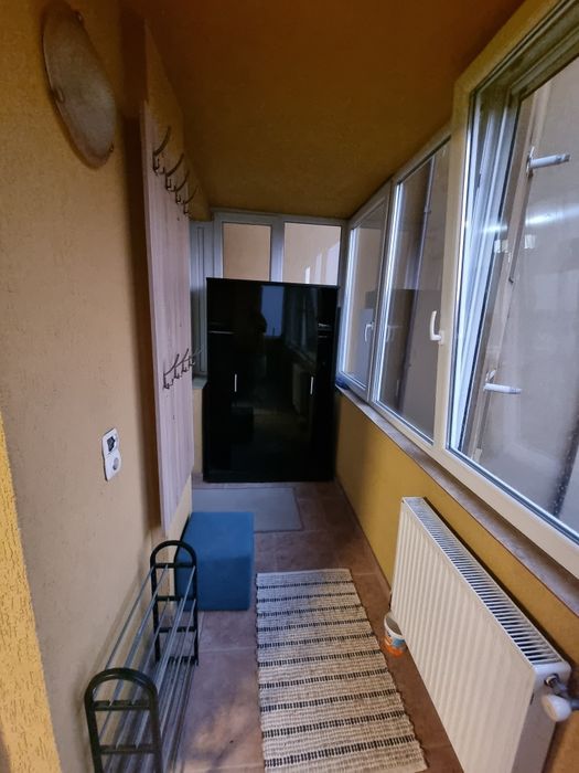 Vand mobilier apartament întreg  + electrocasnice
