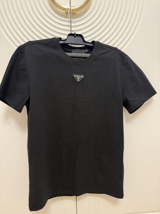 Продам топы и футболки