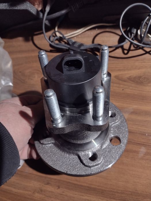 Главина за Опел Астра