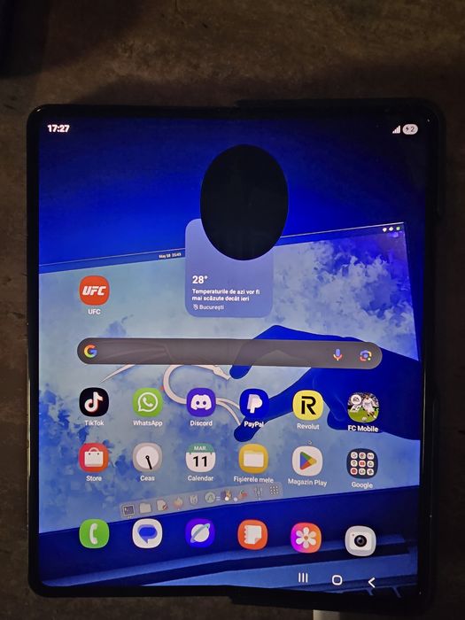 Samsung galaxy z fold 3 / 256gb