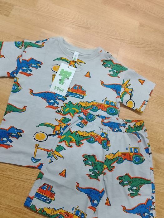 Футболка+шорты в наличий