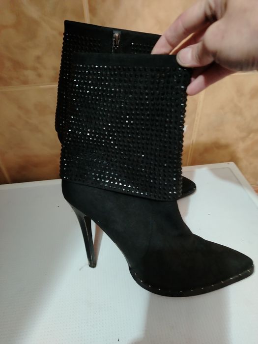 Батильоны замшевые со стразами