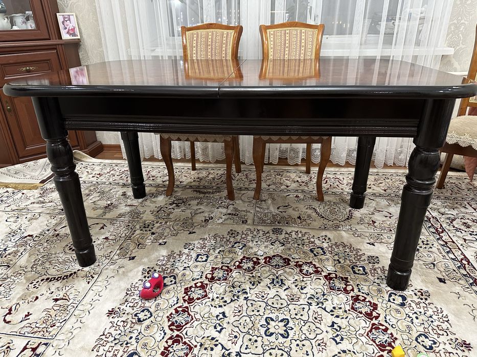 Срочно, продам стол!