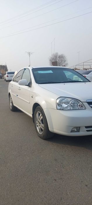 Lasetti 1.6 mashina 2013 yil