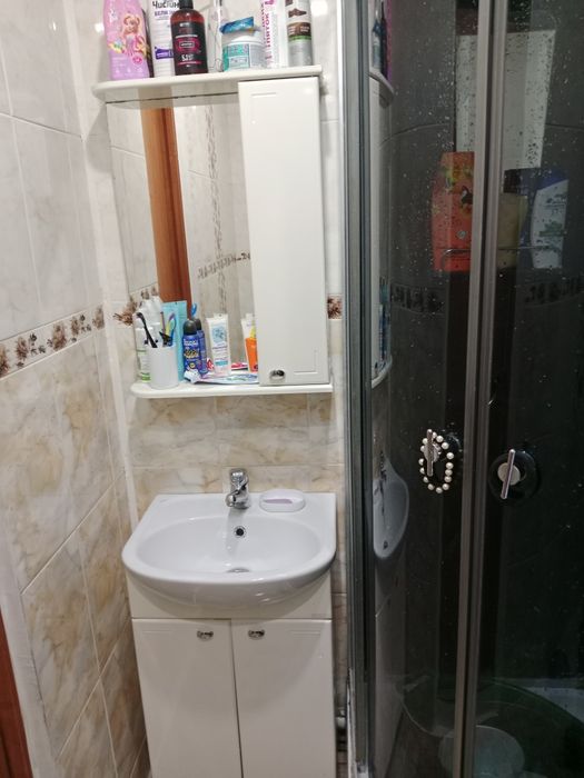 Срочно продам 2 комнатную квартиру