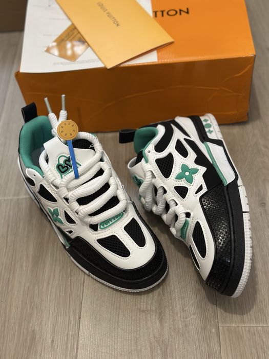 Adidasi louis vuitton pentru barbati