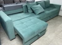 Диван,кресло,трехмертовые есть ,сто соро