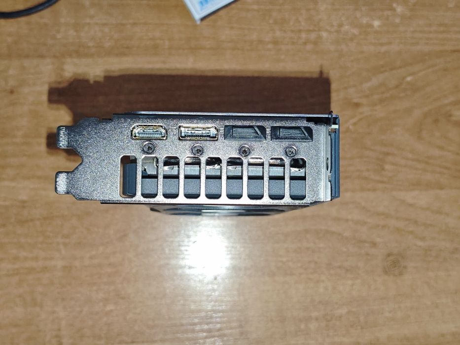 RTX 5060 ti gigabyte eagle max OC 16gb